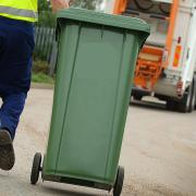 At a meeting this morning, bin collectors in the UNISON and GMB unions refused to accept a pay-rise offer from Serco